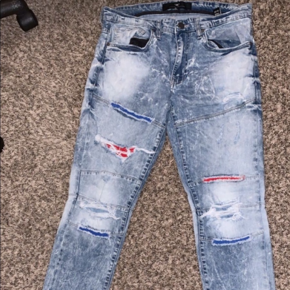 Jeans